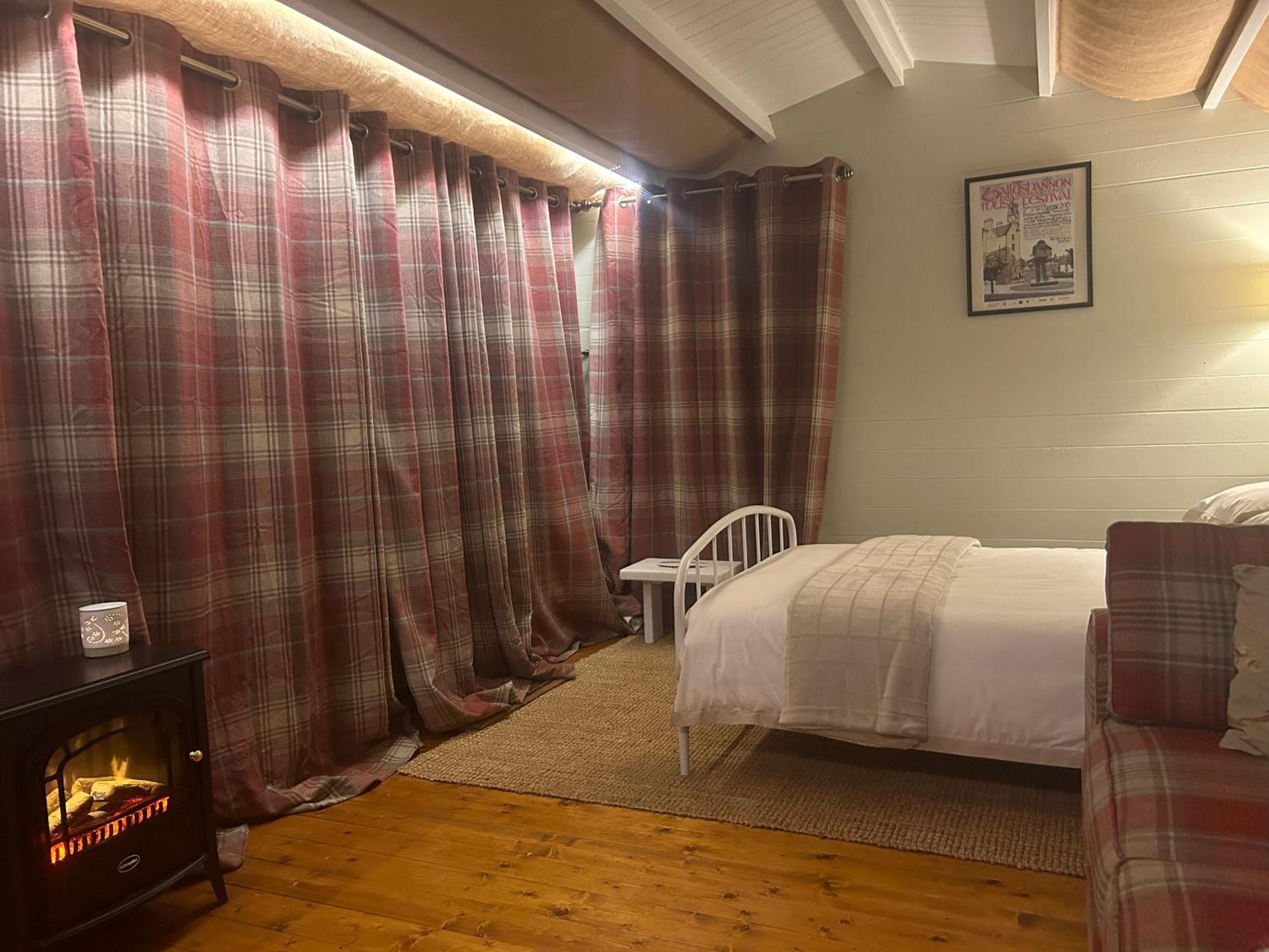 The Creevy Apartment *